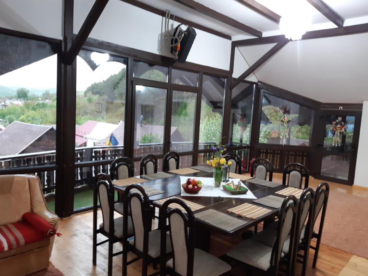 Vila Casa Dintre Pini Păltinoasa Exteriér fotografie