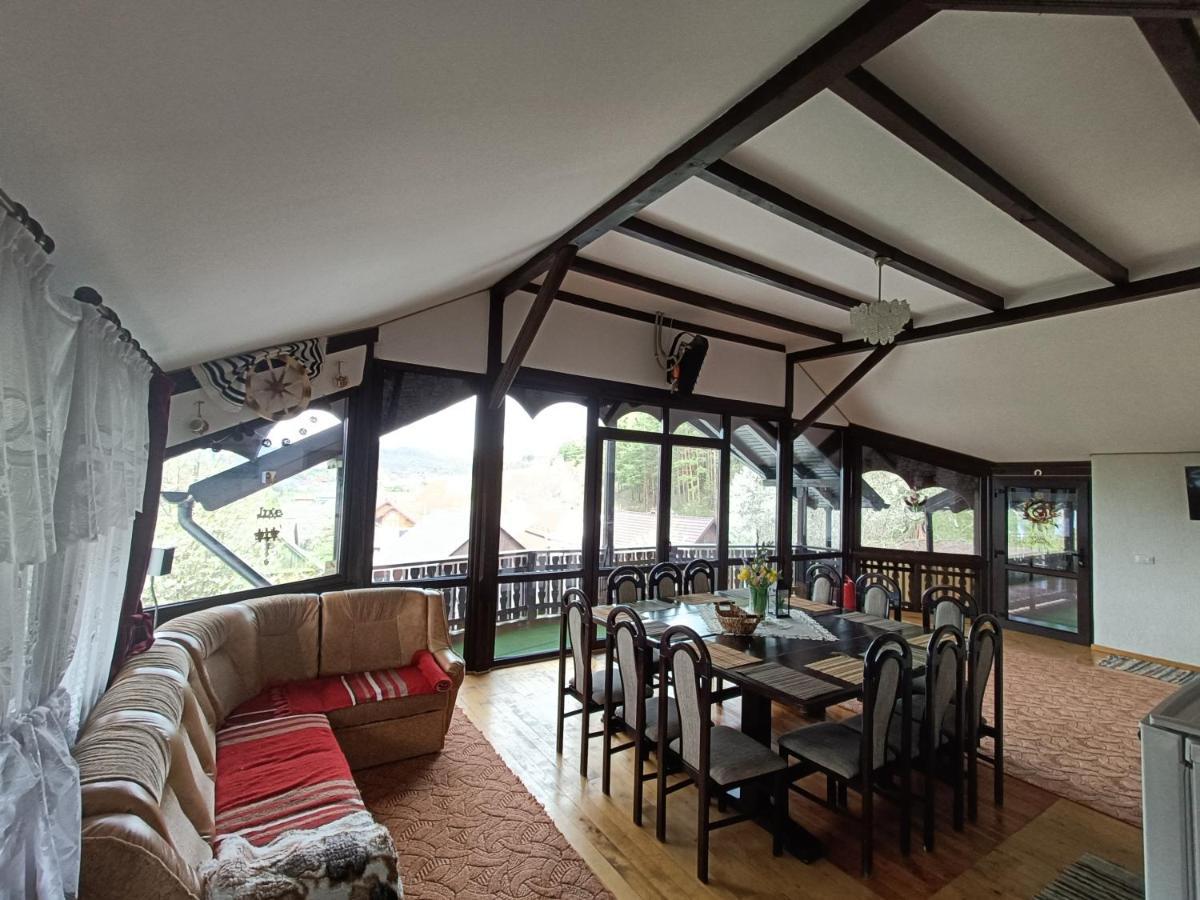 Vila Casa Dintre Pini Păltinoasa Exteriér fotografie